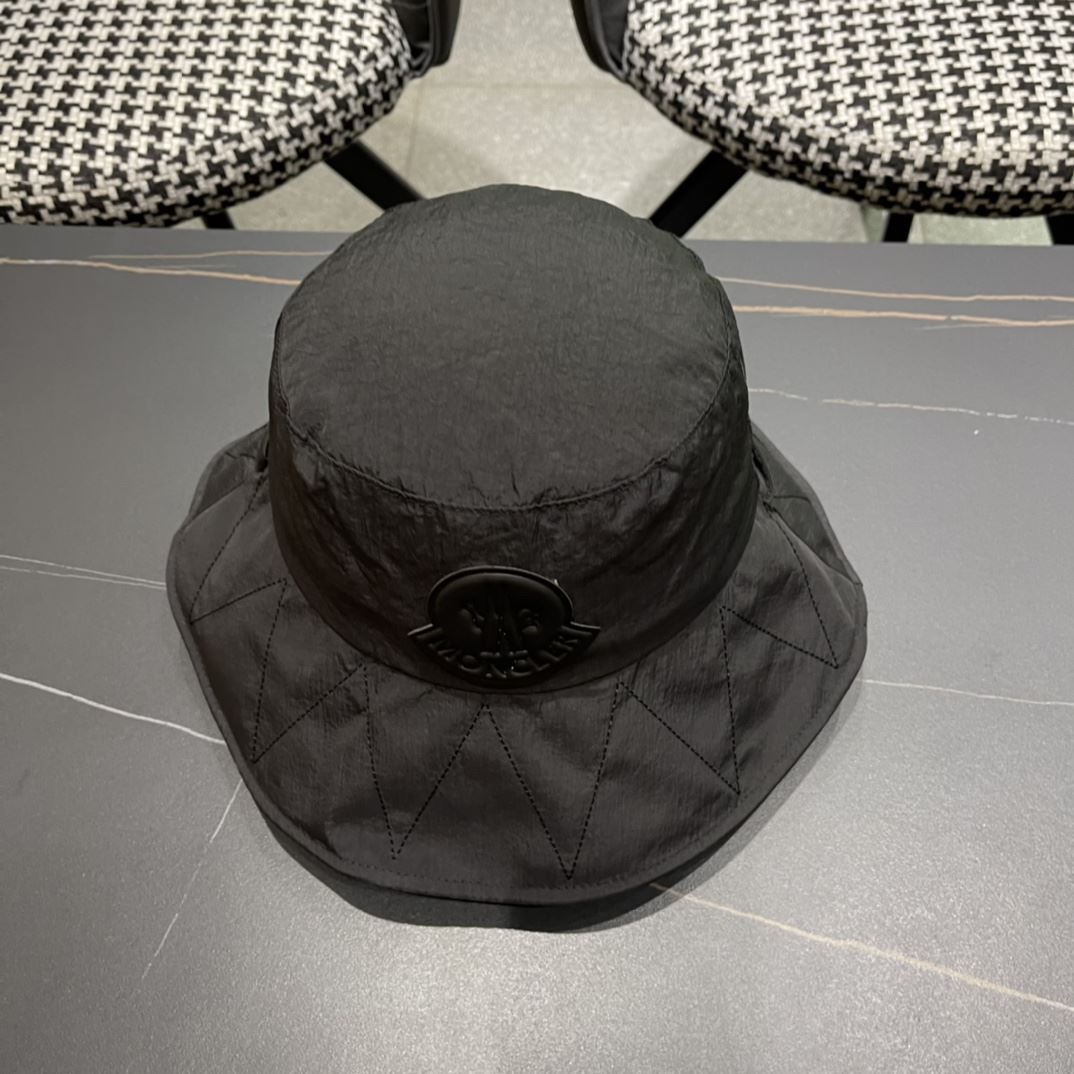 Moncler Caps